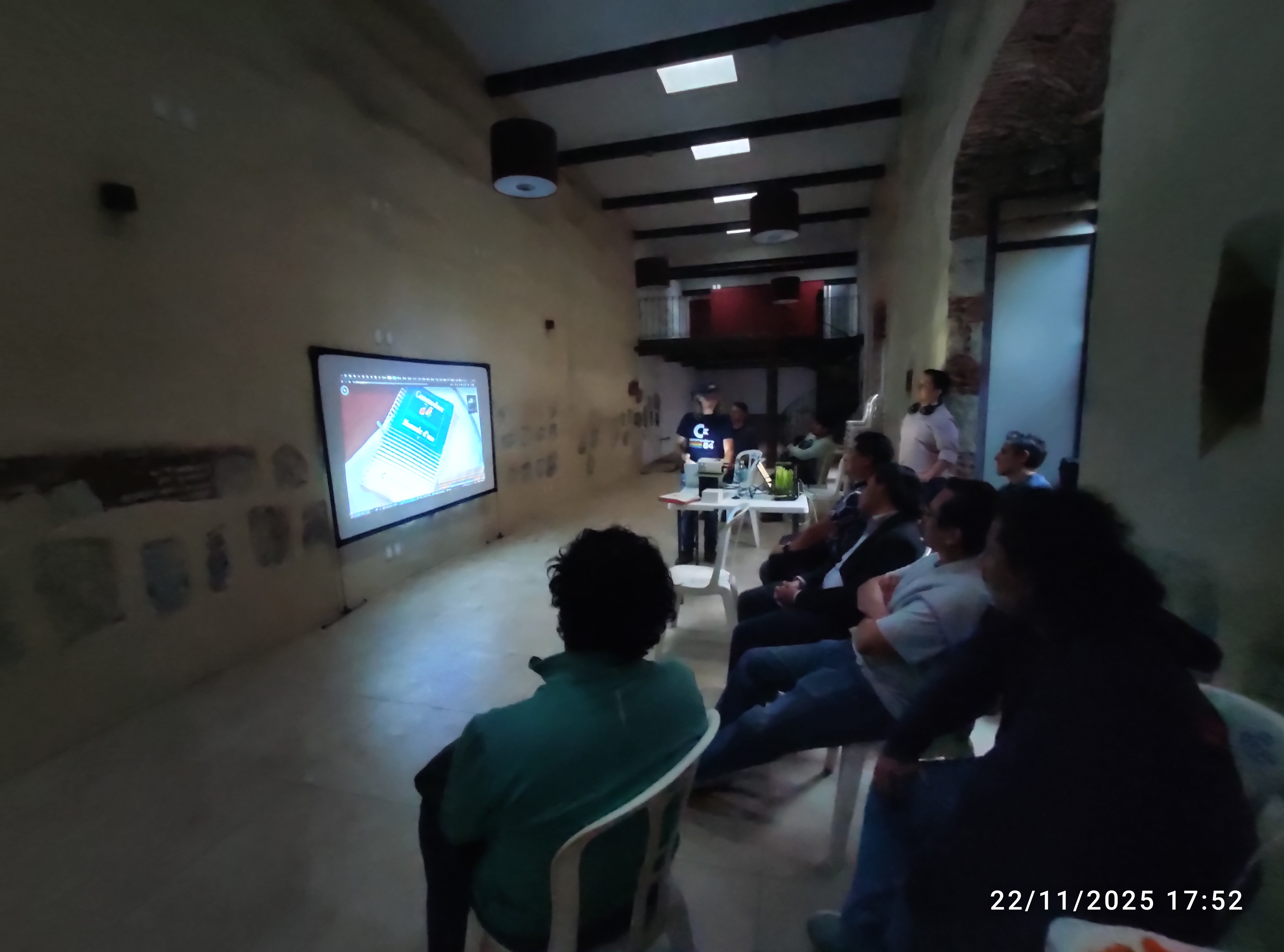 Internet-in-a-Box llega a Android... ¡en modo Desarrollador²! — por Luis A. Guzmán García
