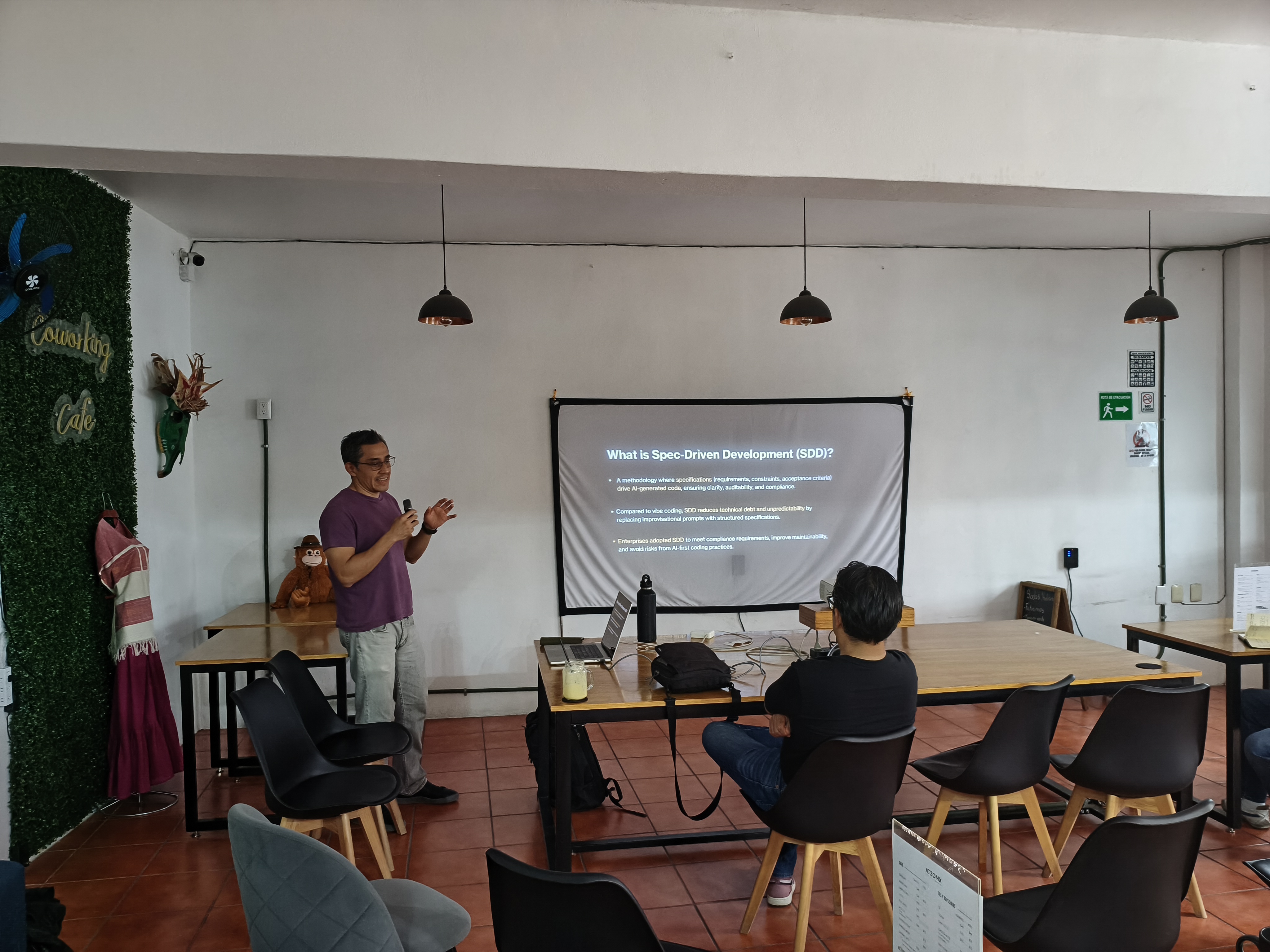 Spec-Driven Development 2026: Del caos a la conformidad — por Emmanuel Mendoza Acevedo